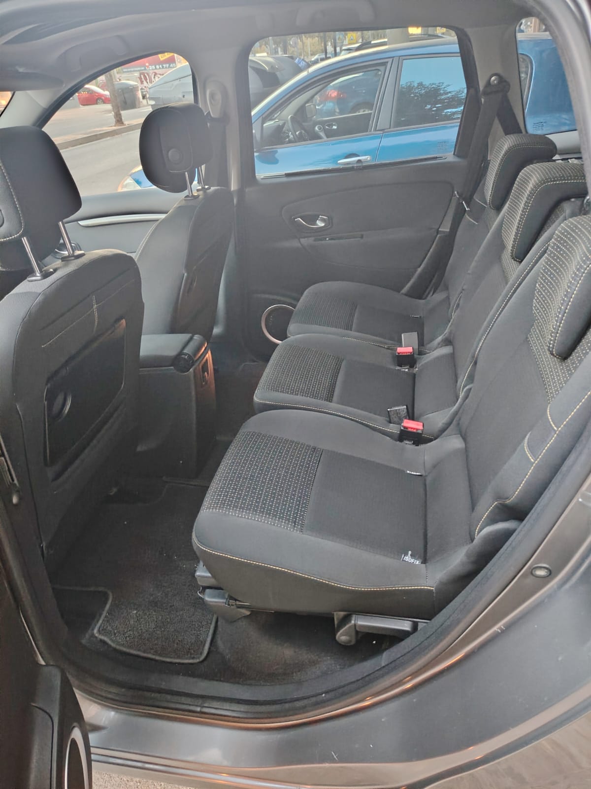 WhatsApp Image 2025-10-06 at 12.42.16 (4)