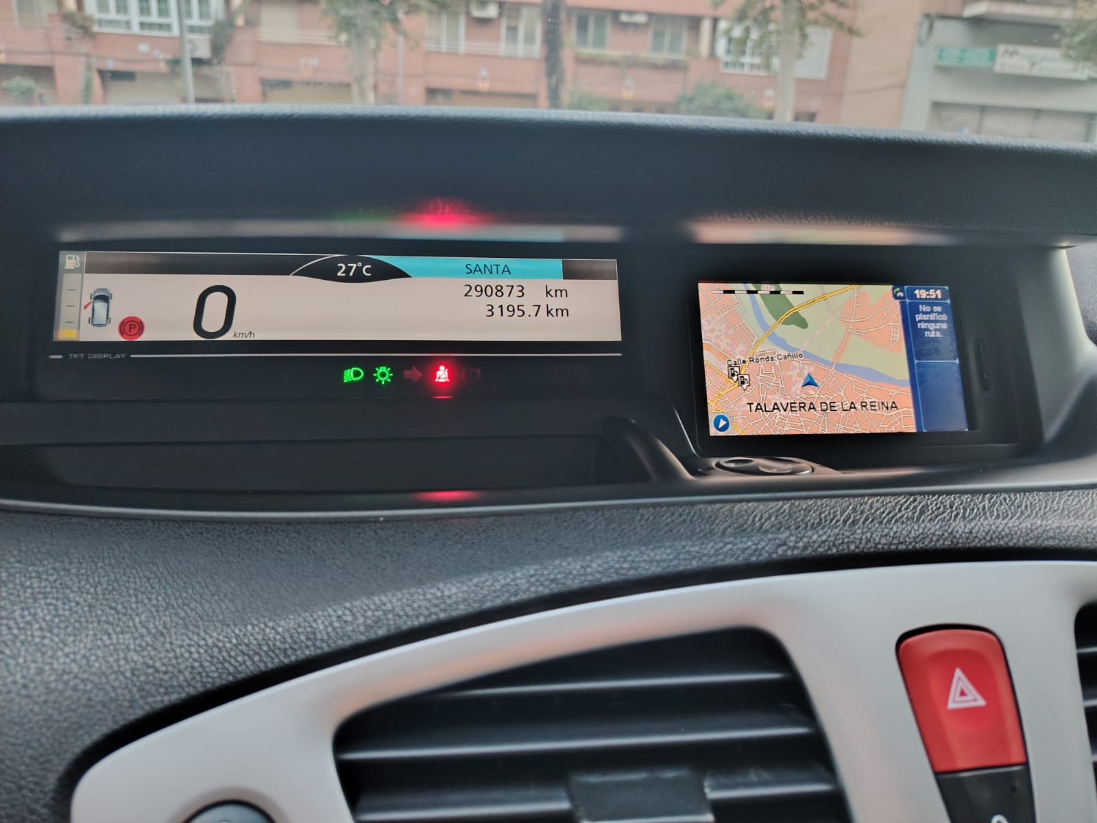 WhatsApp Image 2025-10-06 at 12.42.16