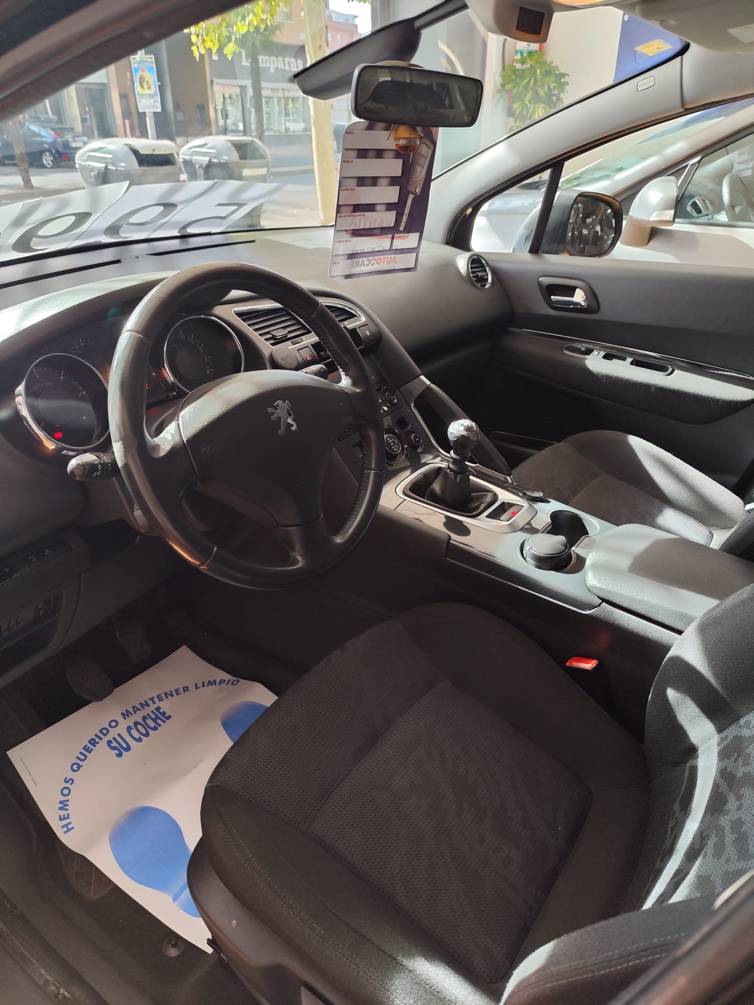 WhatsApp Image 2025-10-15 at 19.58.44 (4)