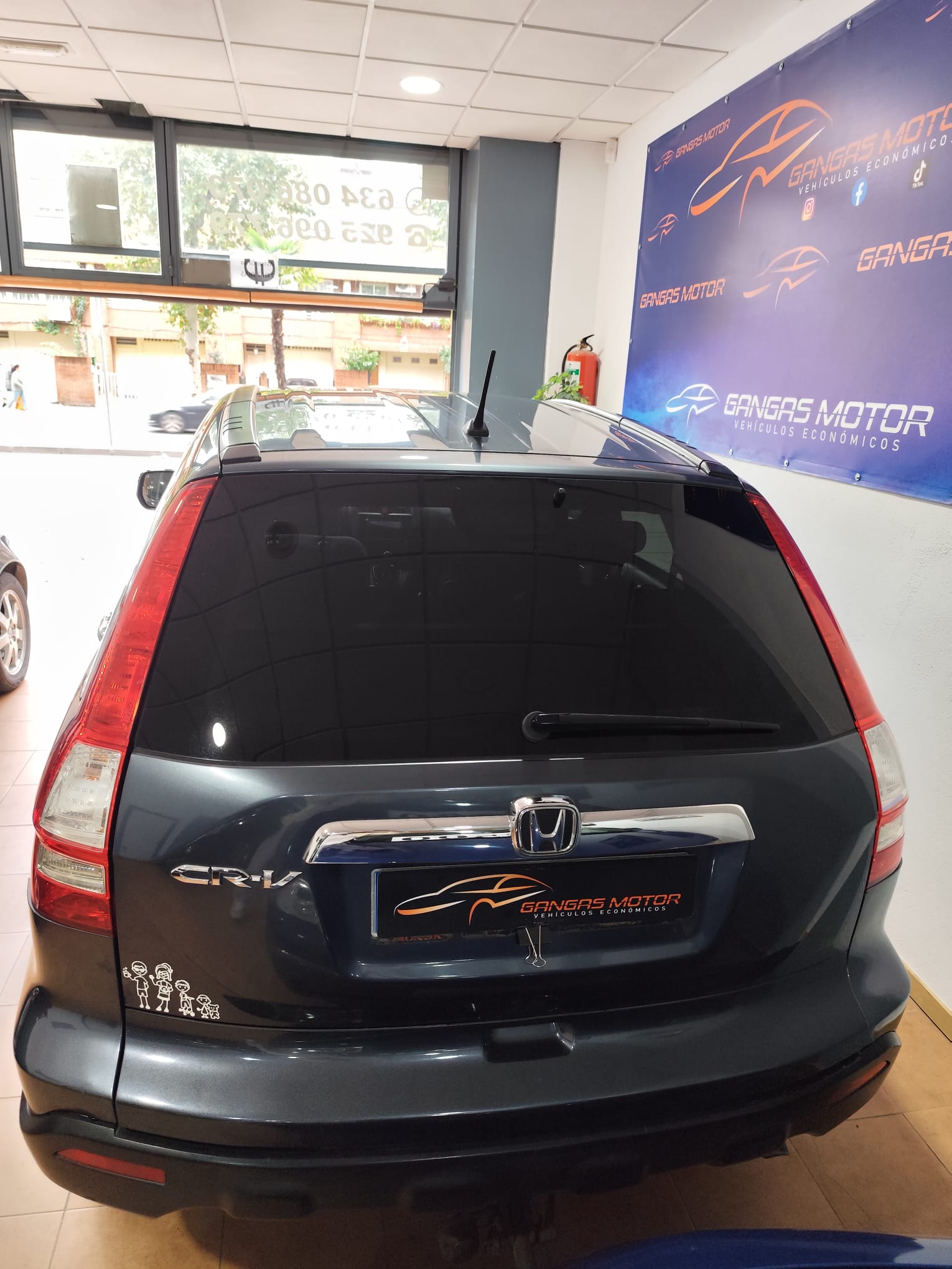 WhatsApp Image 2025-10-25 at 12.05.03 (2)