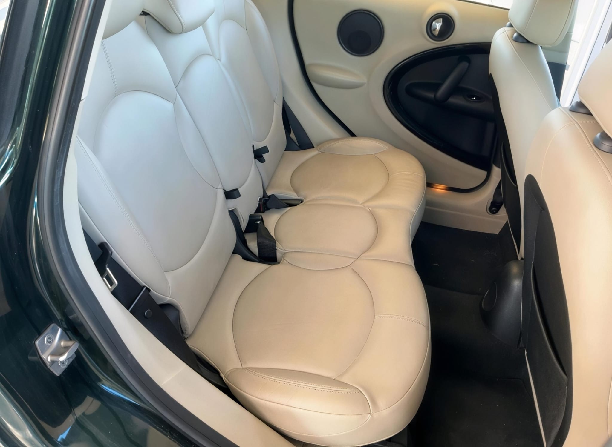 WhatsApp Image 2025-10-31 at 18.21.43 (1)